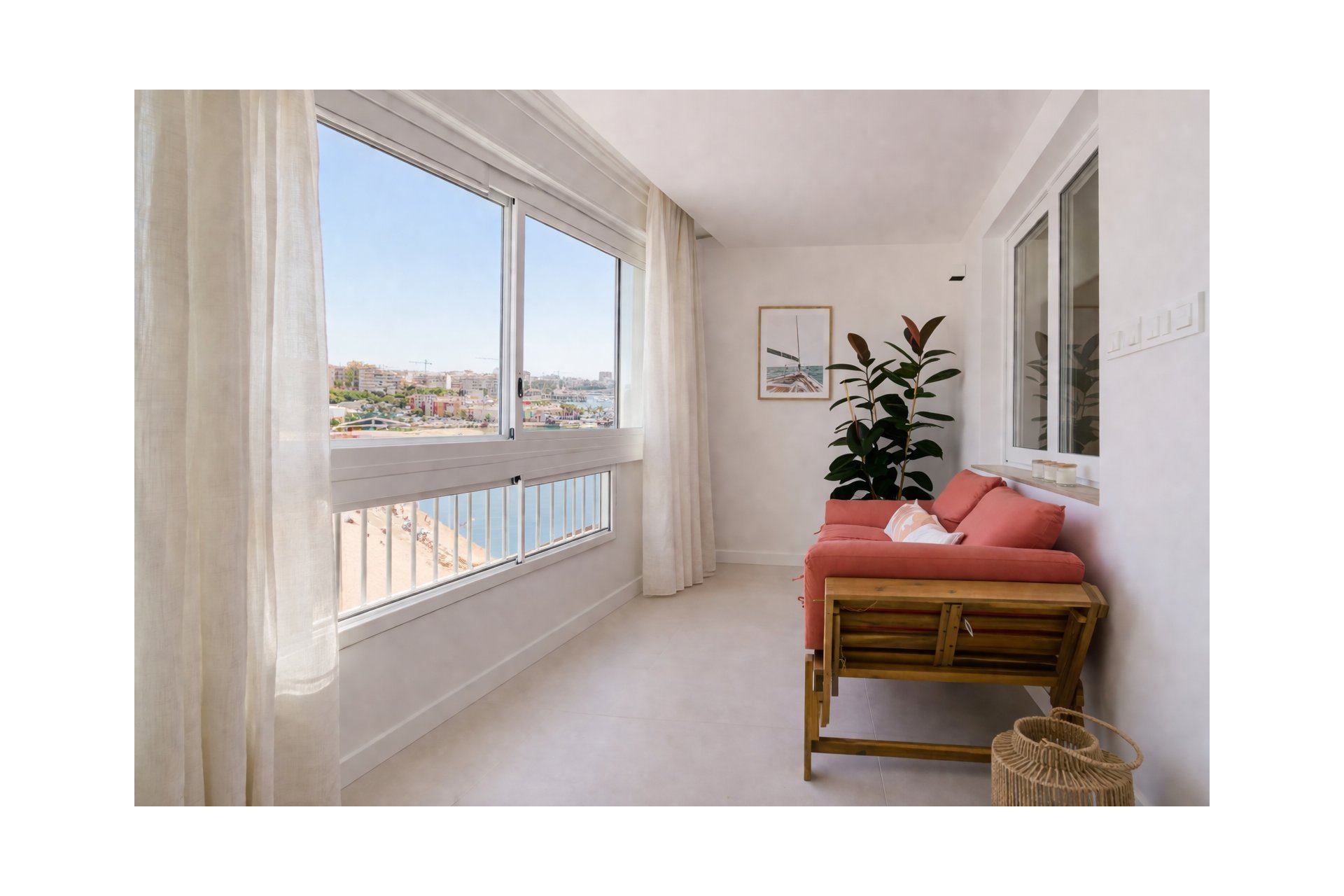 Alquiler a largo plazo - Apartamento / piso - Torrevieja - Playa del Acequión