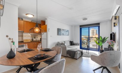 Apartamento / piso - Reventa - Torrevieja - Nueva Torrevieja - Aguas Nuevas