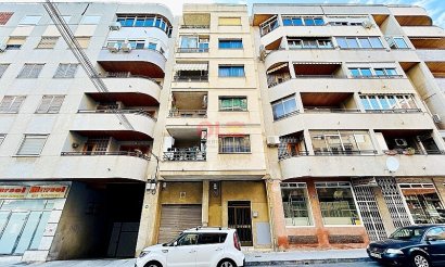 Apartamento / piso - Reventa - Torrevieja - Playa del Acequión