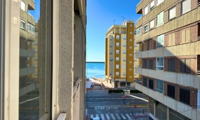 Apartamento / piso - Reventa - Torrevieja - Playa del Acequión