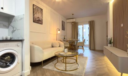 Apartamento / piso - Reventa - Torrevieja - Torrevieja