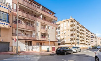 Apartment / flat - Resale - Guardamar del Segura - Pueblo