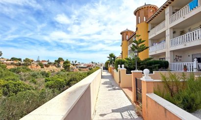 Apartment / flat - Resale - Orihuela Costa - C-24785