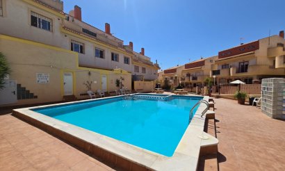 Apartment / flat - Resale - Orihuela Costa - La Zenia