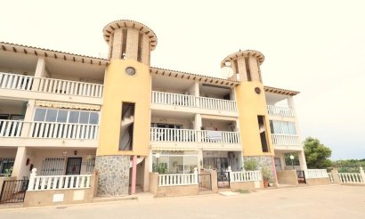 Apartment / flat - Resale - Orihuela Costa - La Zenia