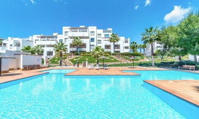 Apartment / flat - Resale - Orihuela Costa - Las Colinas Golf