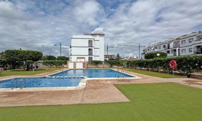 Apartment / flat - Resale - Orihuela Costa - Punta Prima