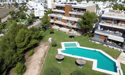 Apartment / flat - Resale - Orihuela Costa - Villamartín