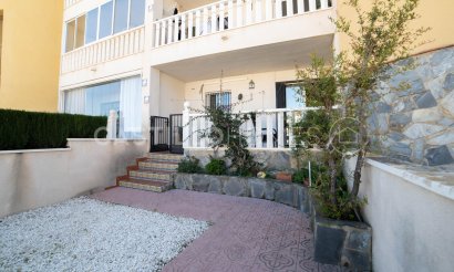 Apartment / flat - Resale - Orihuela Costa - Villamartín
