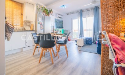 Apartment / flat - Resale - Torrevieja - Centro