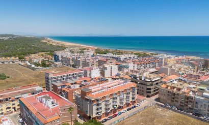 Apartment / flat - Resale - Torrevieja - La Mata pueblo