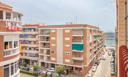 Apartment / flat - Resale - Torrevieja - Playa Acequion