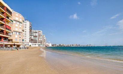 Apartment / flat - Resale - Torrevieja - playa de los naufragos