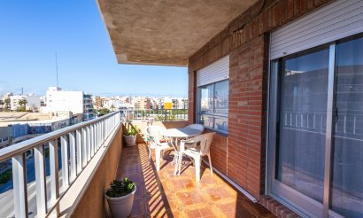 Apartment / flat - Resale - Torrevieja - Playa del Acequión
