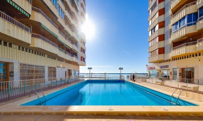 Apartment / flat - Resale - Torrevieja - Playa del Acequión