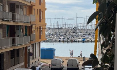Apartment / flat - Resale - Torrevieja - Playa del Acequión