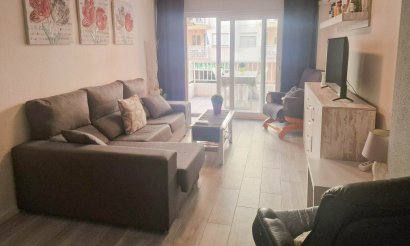 Apartment / flat - Resale - Torrevieja - Playa del Cura