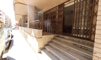 Apartment / flat - Resale - Torrevieja - Playa del cura