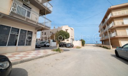 Apartment / flat - Resale - Torrevieja - Urb. Rosaleda