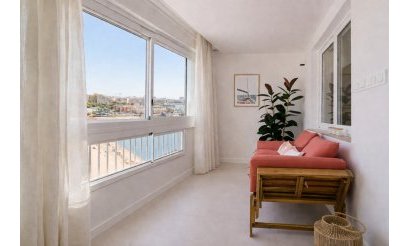 Appartement - Location à long terme - Torrevieja - Playa del Acequión