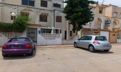 Bungalow - Resale - Torrevieja - Calas blanca