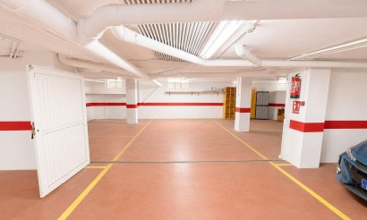 Garage - Location à long terme - Torrevieja - Centro