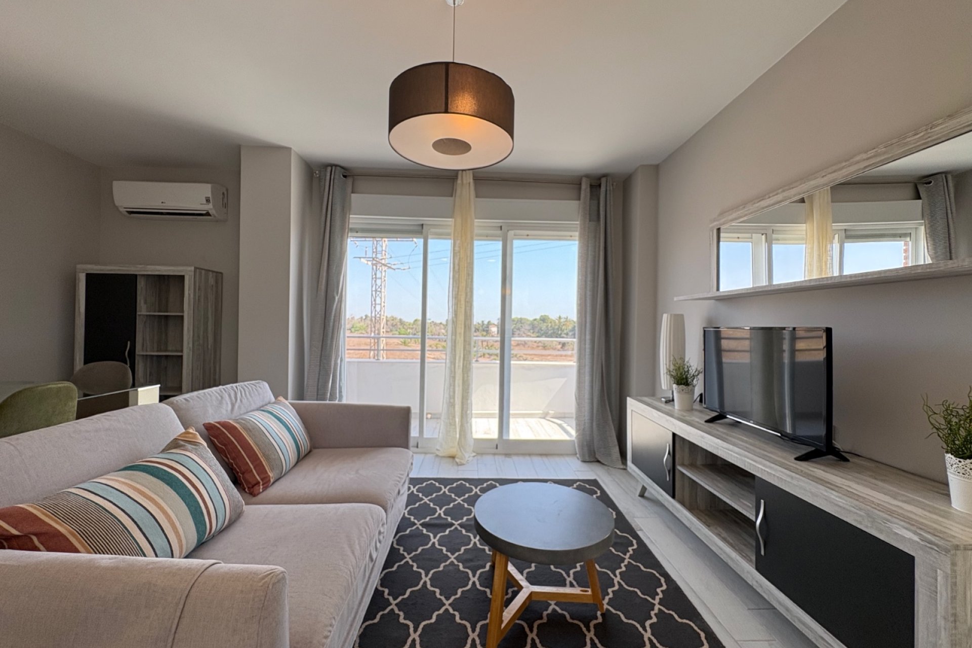 Long Term Rental - Apartment / flat - Torrevieja - Punta Prima
