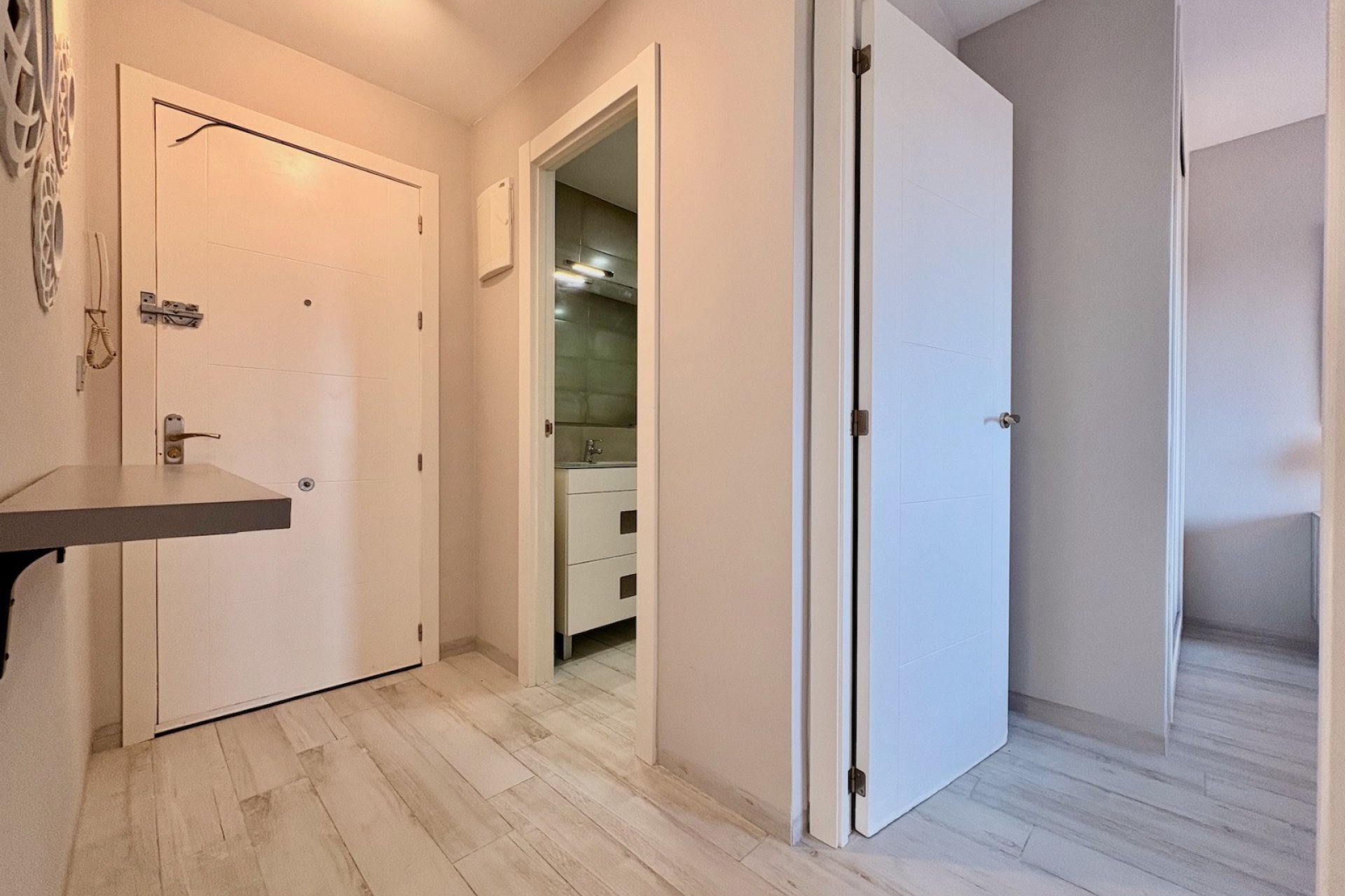 Long Term Rental - Apartment / flat - Torrevieja - Punta Prima