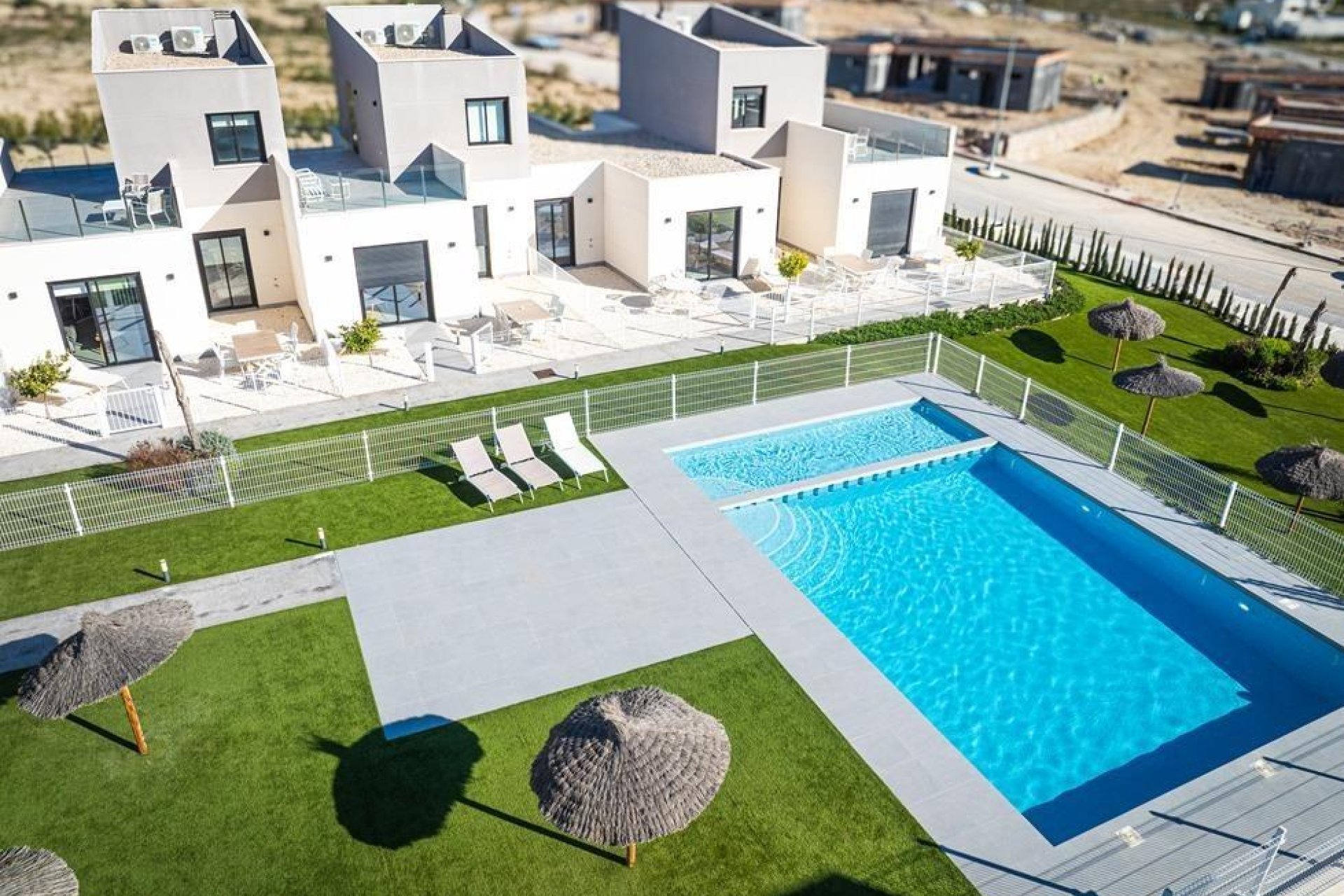Nouvelle construction - Maison de ville - Baños y Mendigo - Altaona Golf