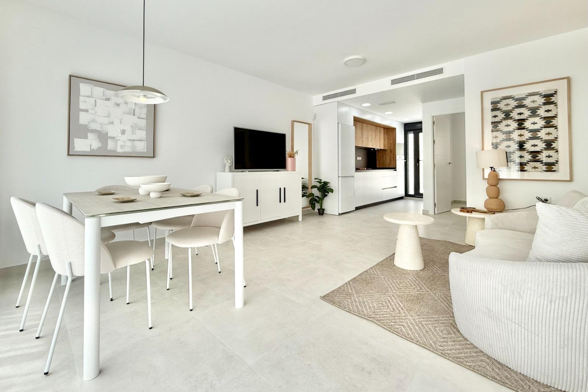 Nouvelle construction - Maison de ville - Cox - San Fernando