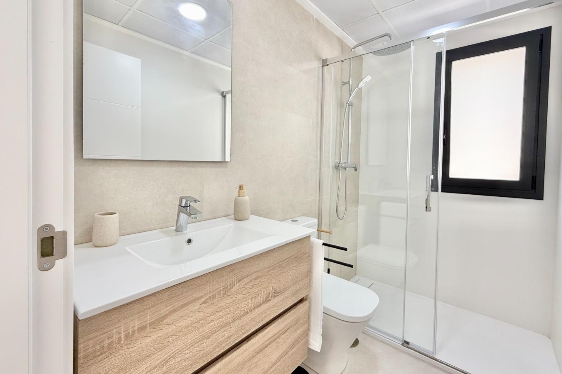 Nouvelle construction - Maison de ville - Cox - San Fernando