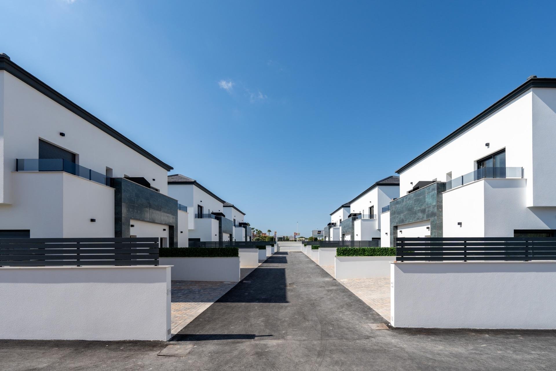 Nouvelle construction - Maison de ville - Gran Alacant