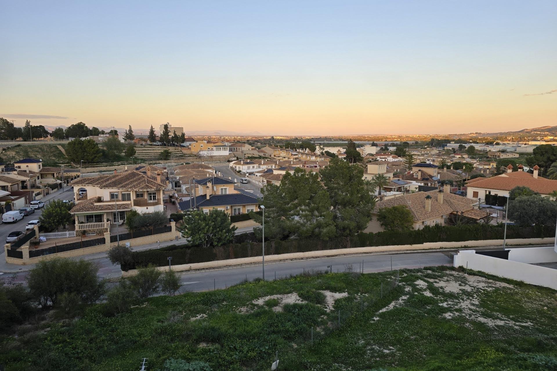 Obra nueva - Adosado - Bigastro - pueblo