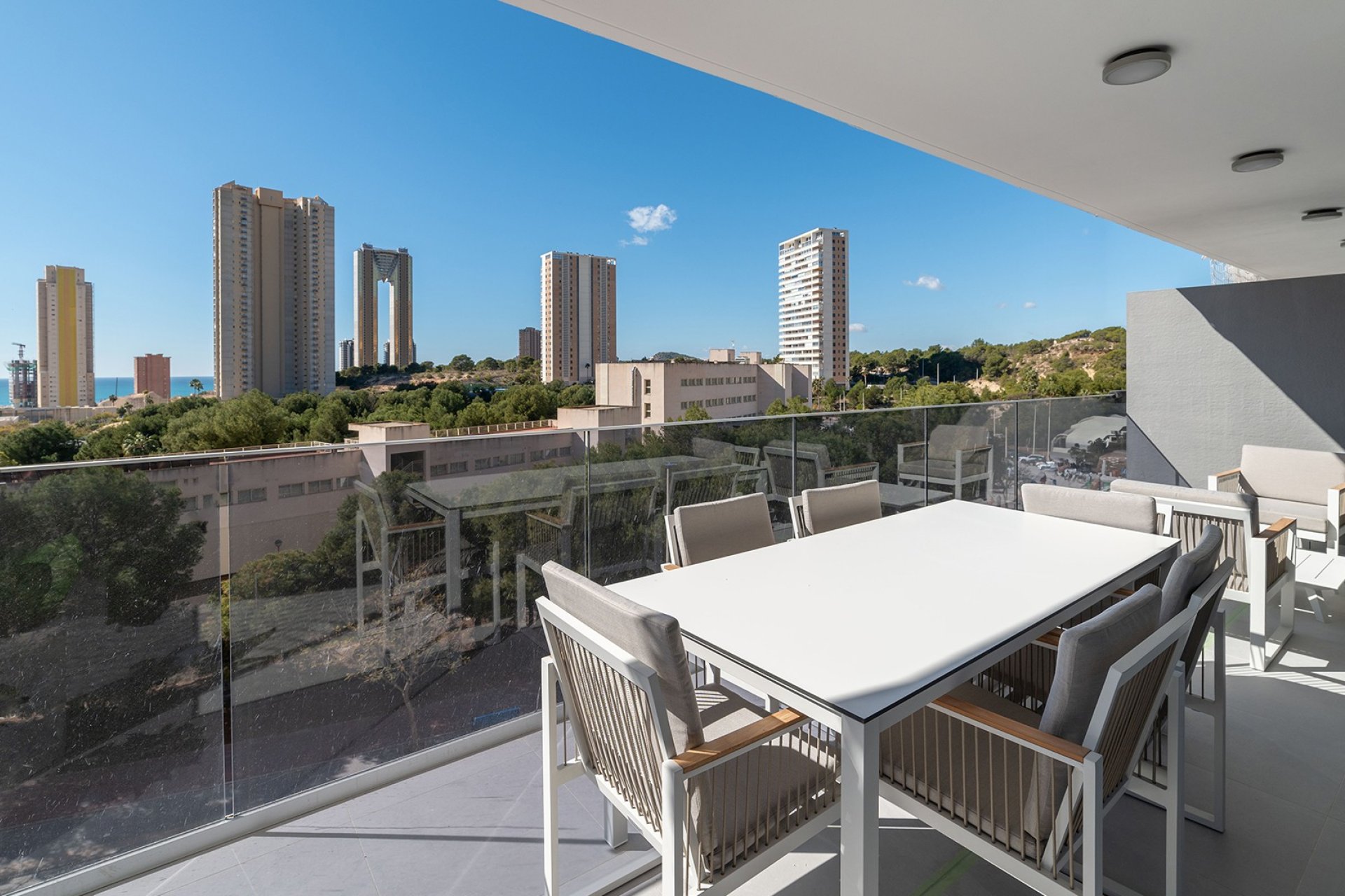 Obra nueva - Apartamento / piso - Benidorm - Spain