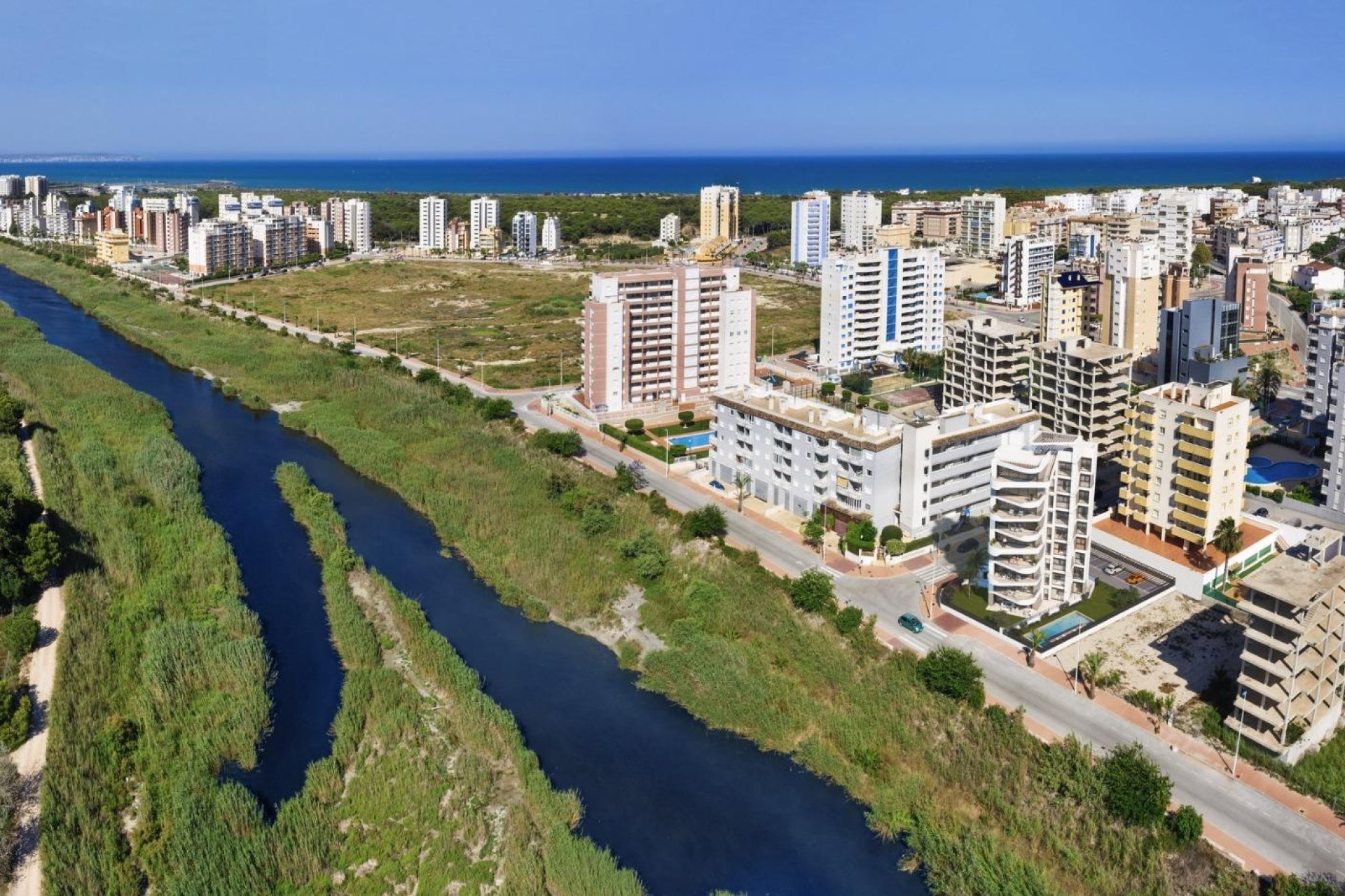 Obra nueva - Apartamento / piso - Guardamar del Segura - Avenida del Puerto