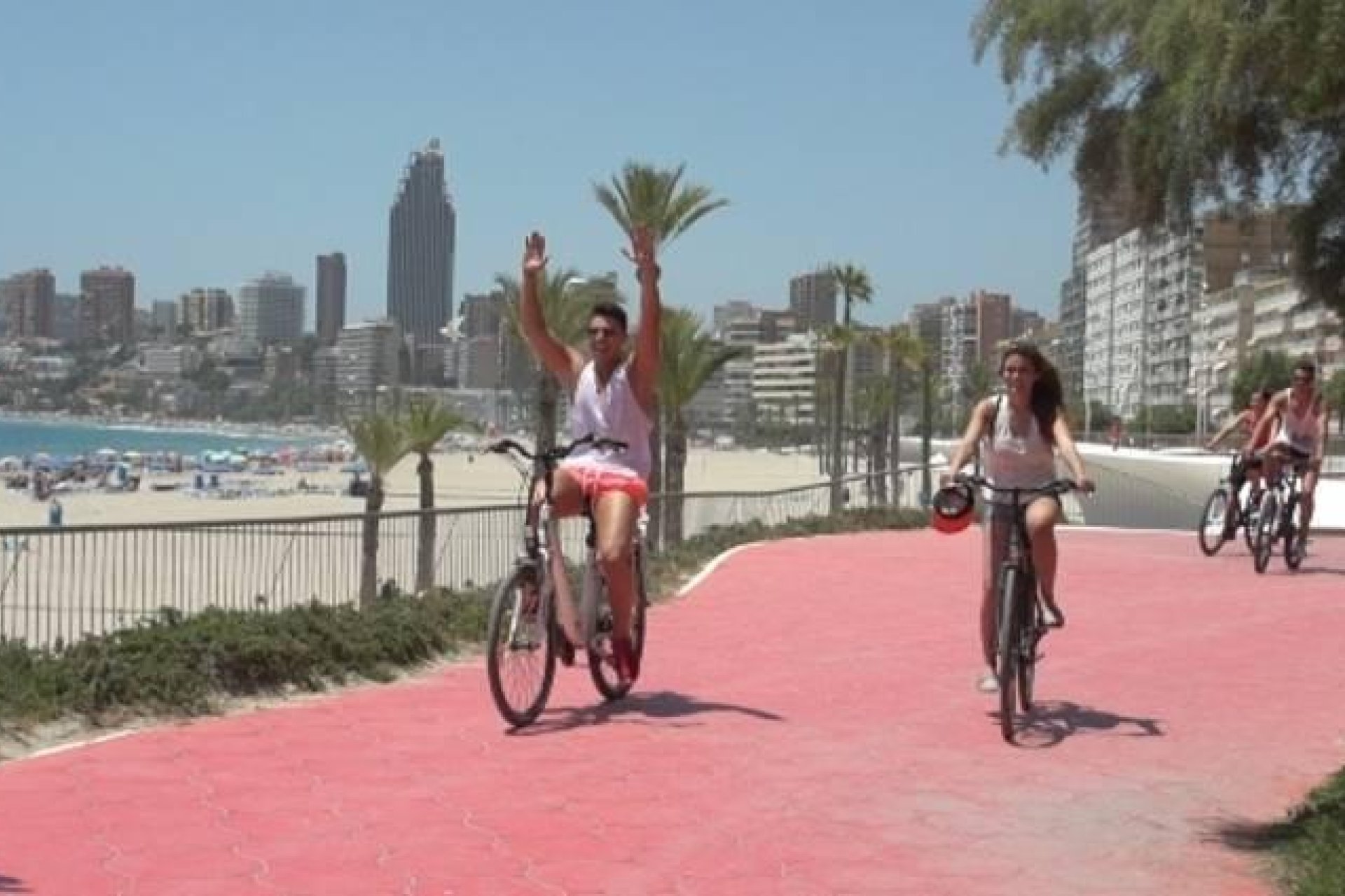 Obra nueva - Villa - Benidorm - Urbanizaciones