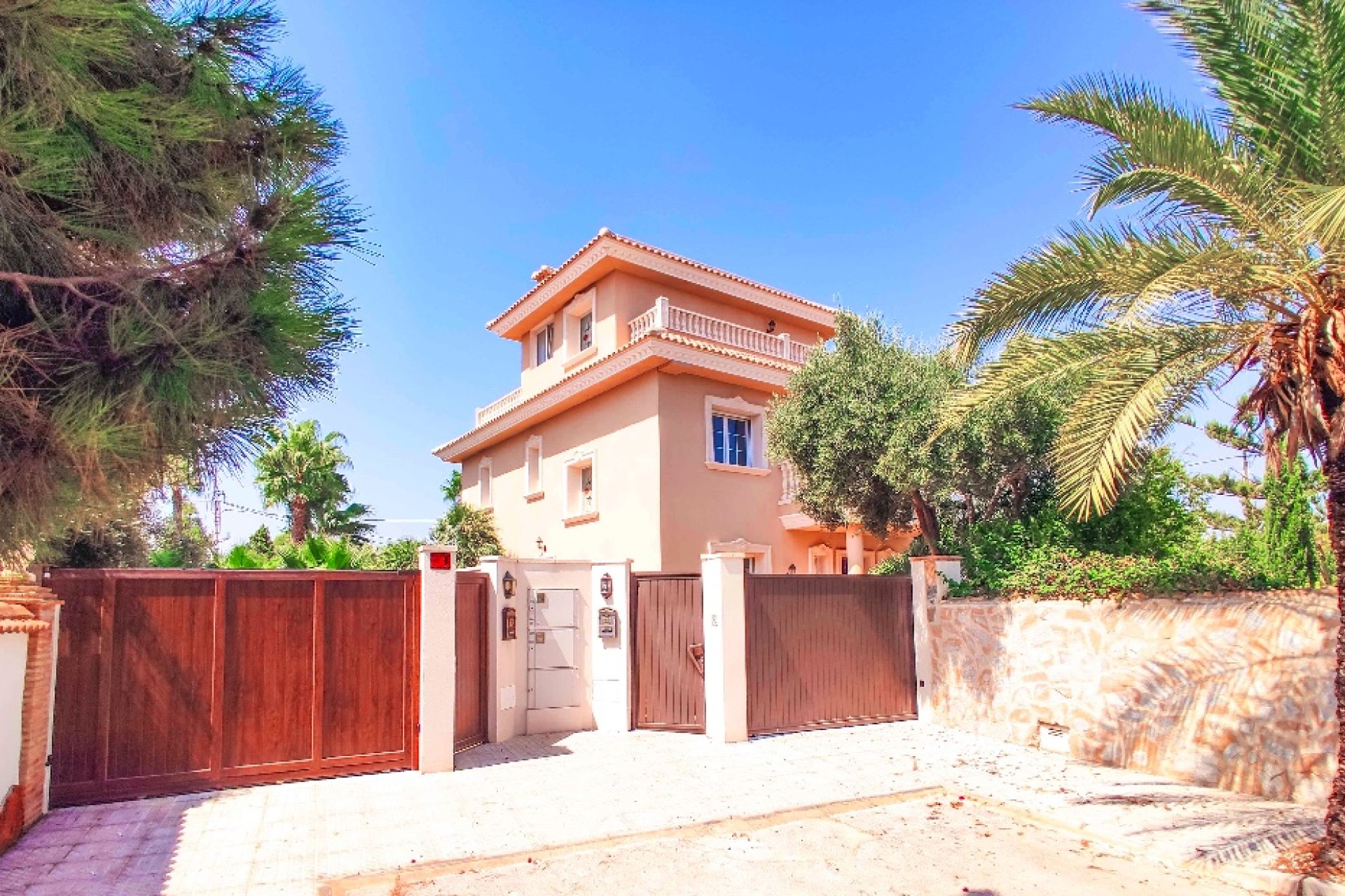 Obra nueva - Villa - Cabo Roig