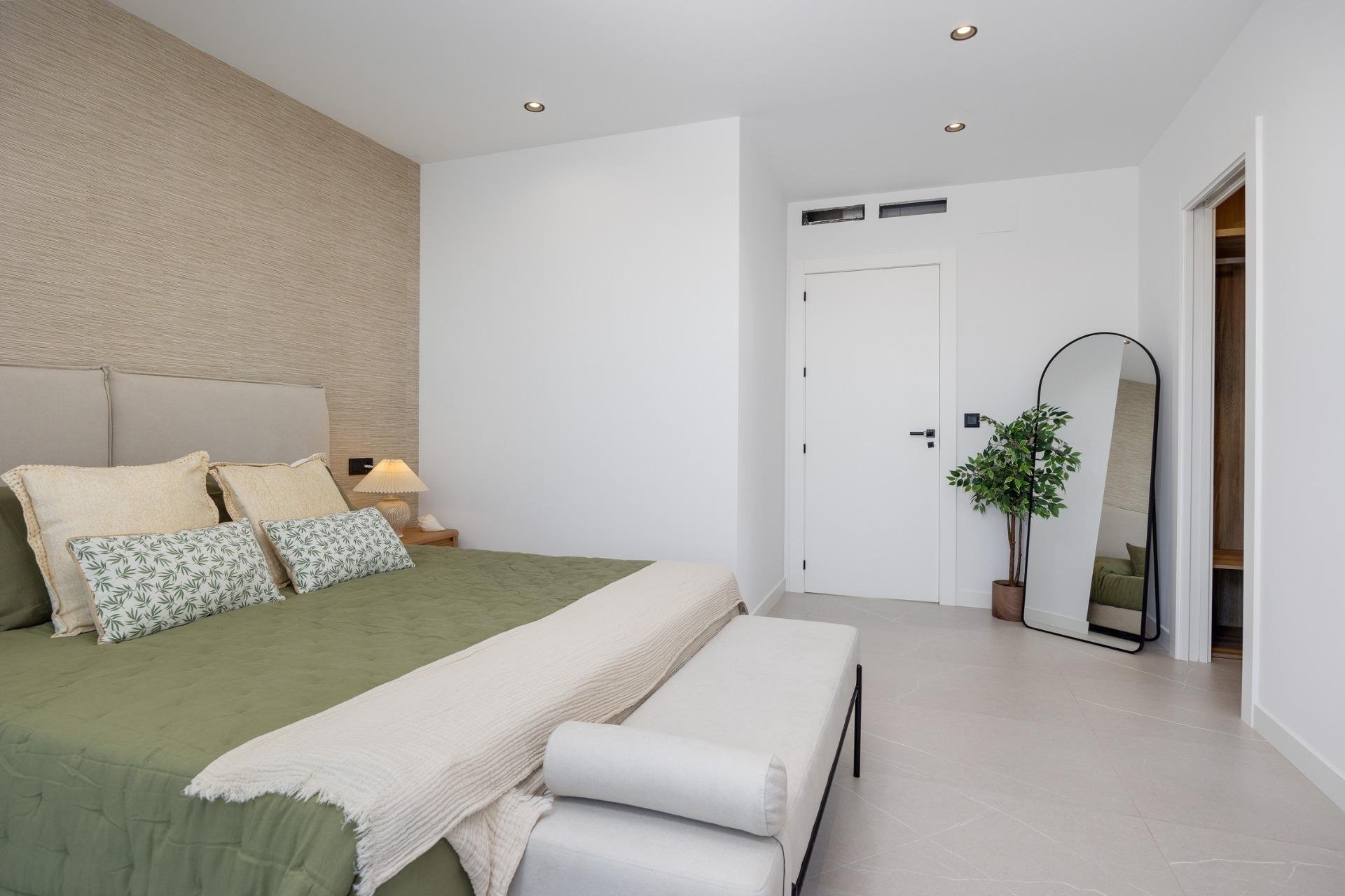 Obra nueva - Villa - Torrevieja - Sector 25
