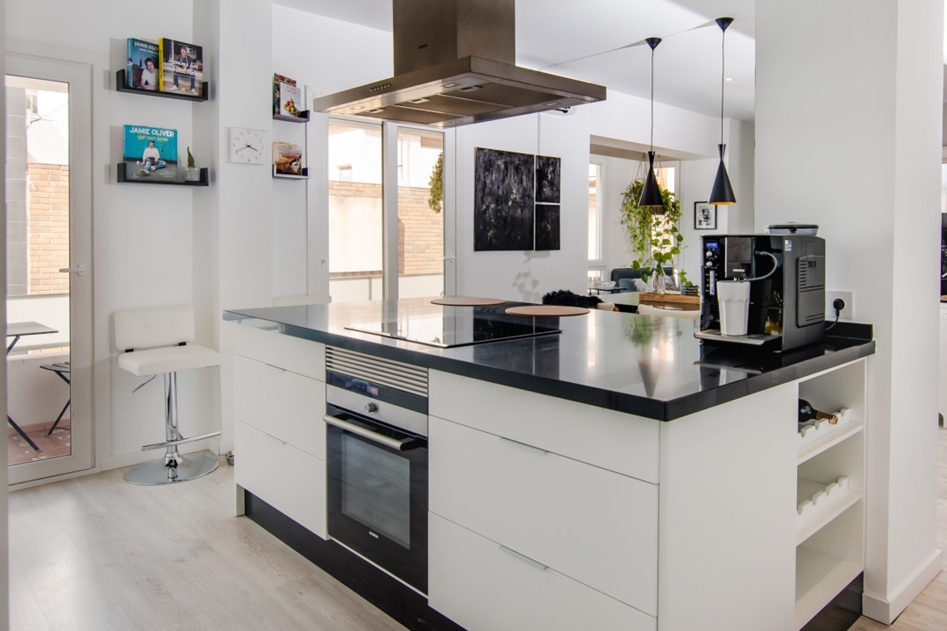 Resale - Apartment / flat - Alicante - - Centro  -