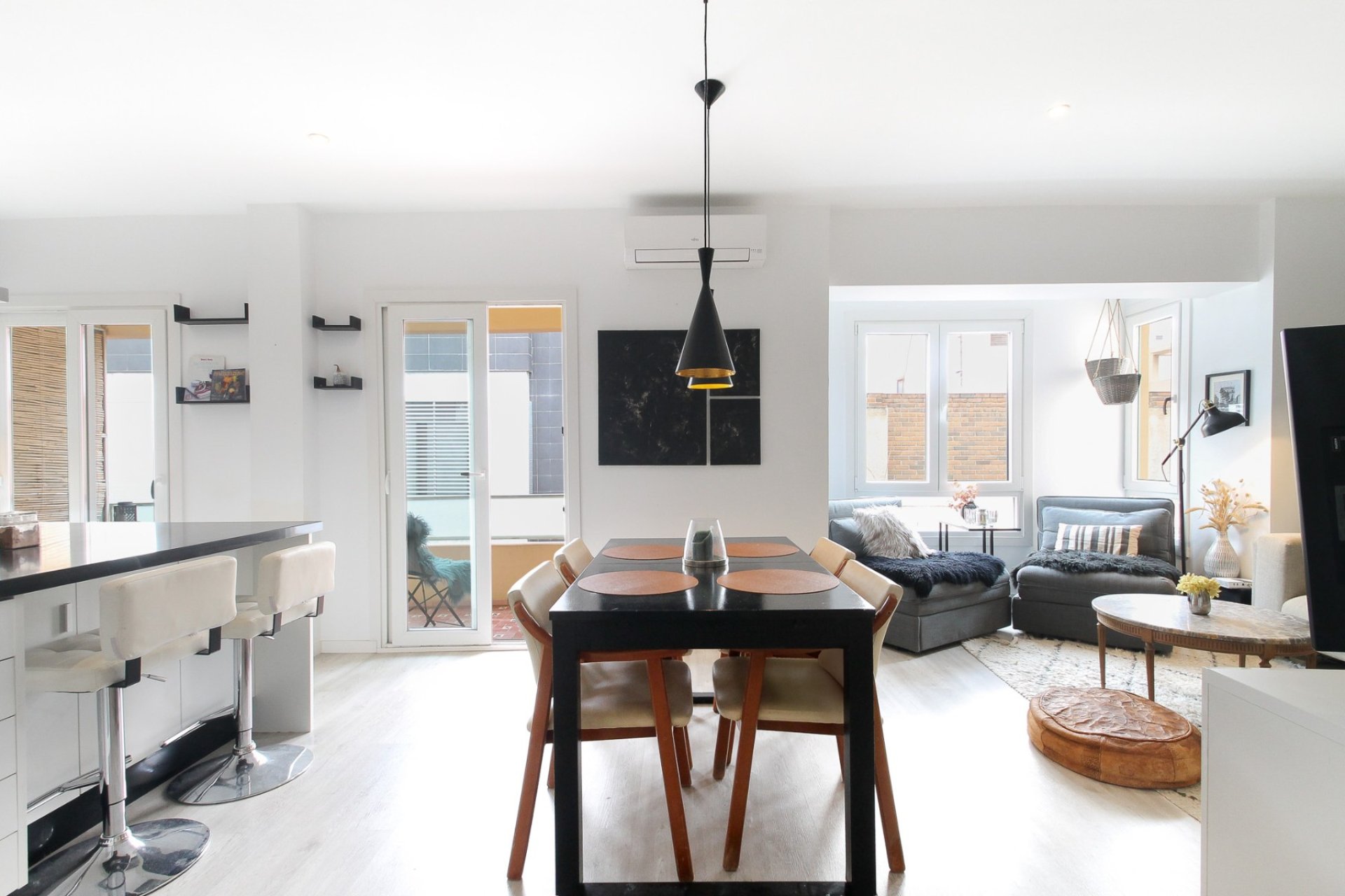 Resale - Apartment / flat - Alicante - - Centro  -