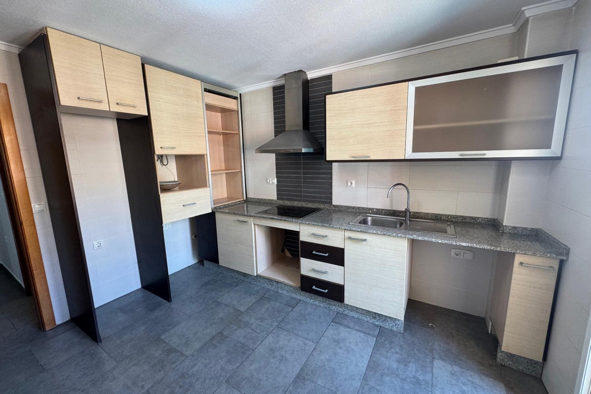 Resale - Apartment / flat - Almoradí