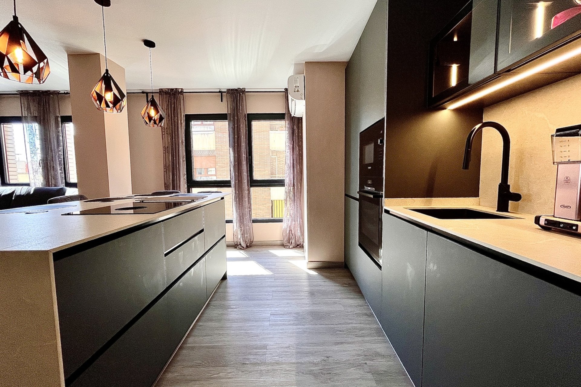 Resale - Apartment / flat - Almoradí