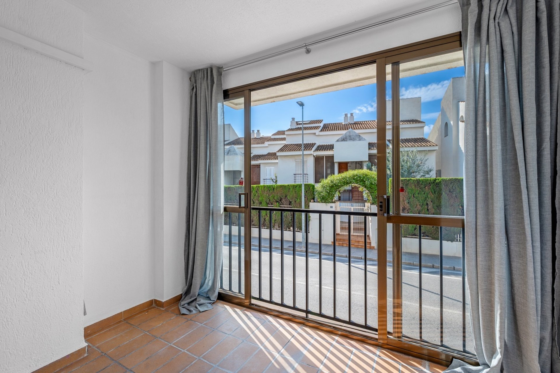 Resale - Apartment / flat - Altea