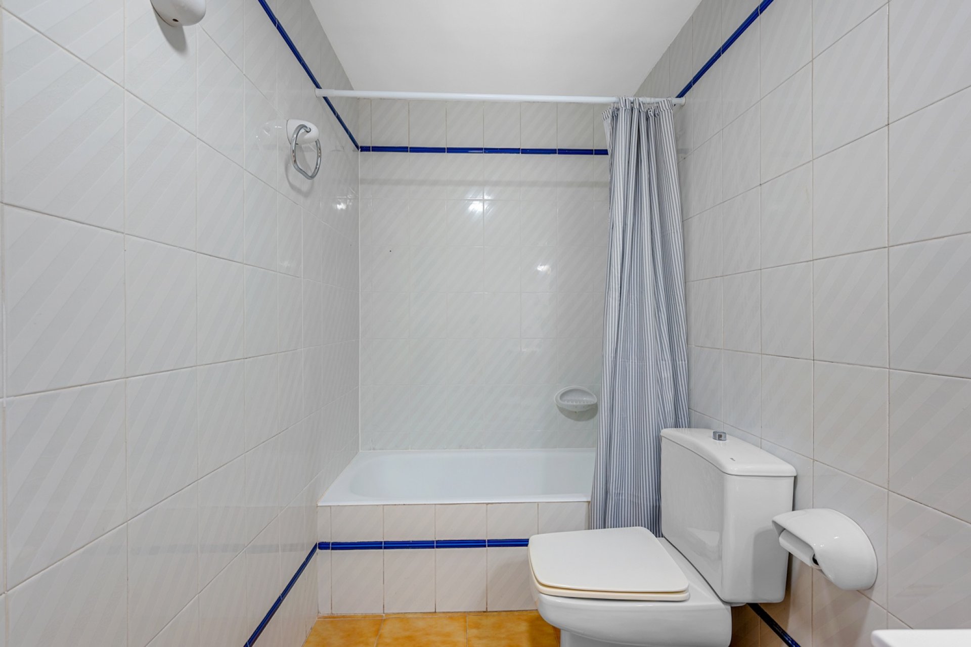 Resale - Apartment / flat - Altea