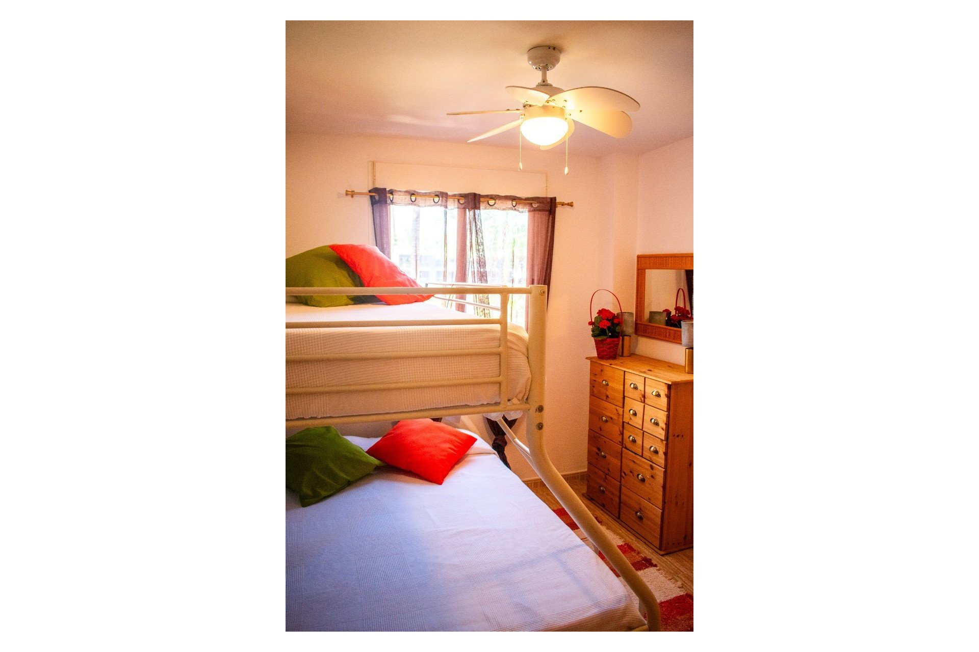 Resale - Apartment / flat - Arenales del Sol - Platja de l\'Arenal