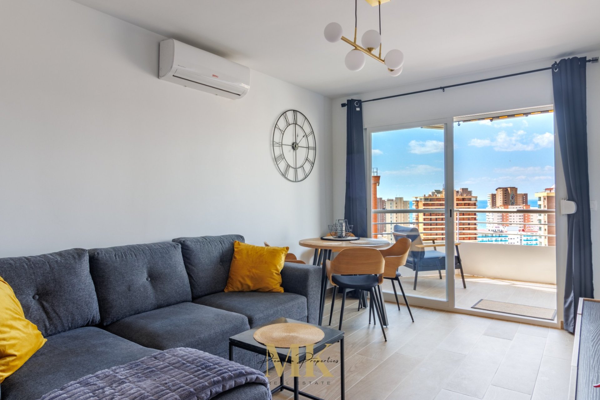 Resale - Apartment / flat - Benidorm - Levante