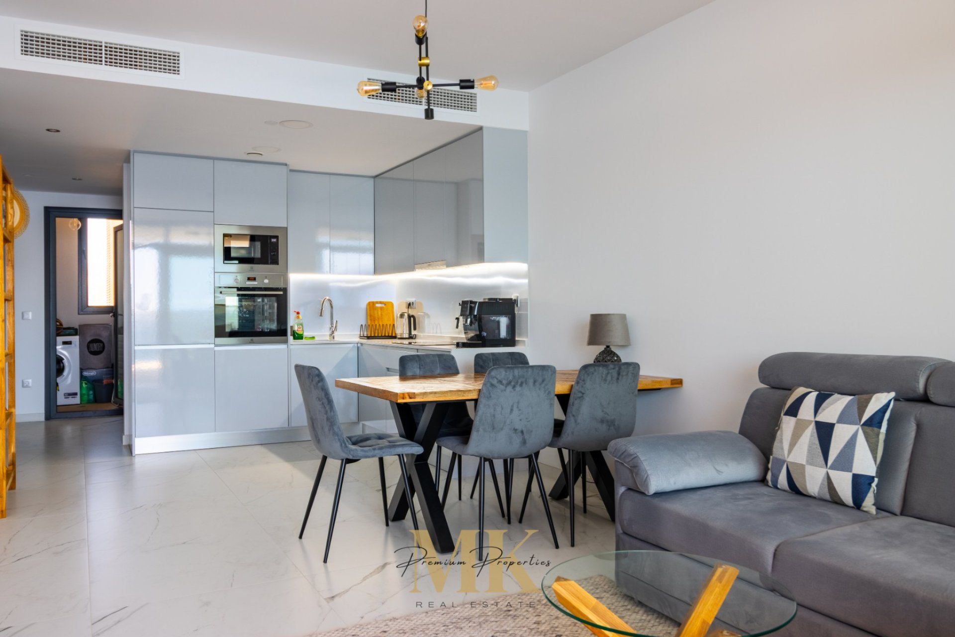 Resale - Apartment / flat - Benidorm - Playa Poniente