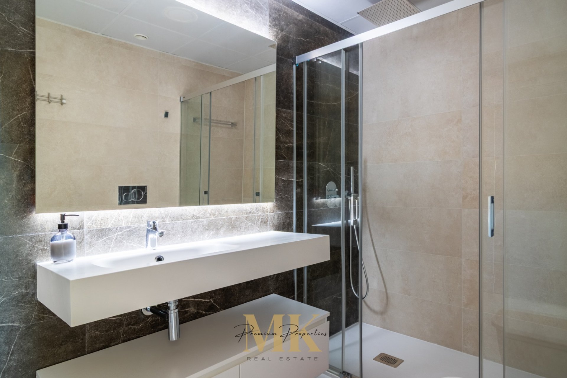 Resale - Apartment / flat - Benidorm - Playa Poniente