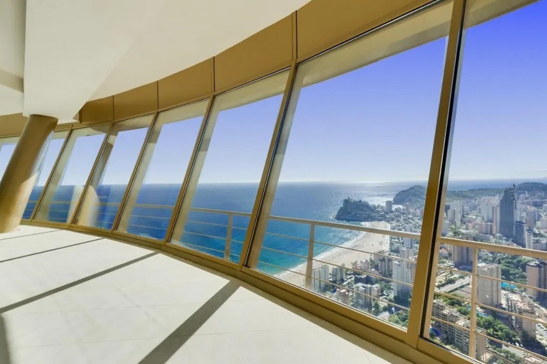 Resale - Apartment / flat - Benidorm - Zona de Poniente