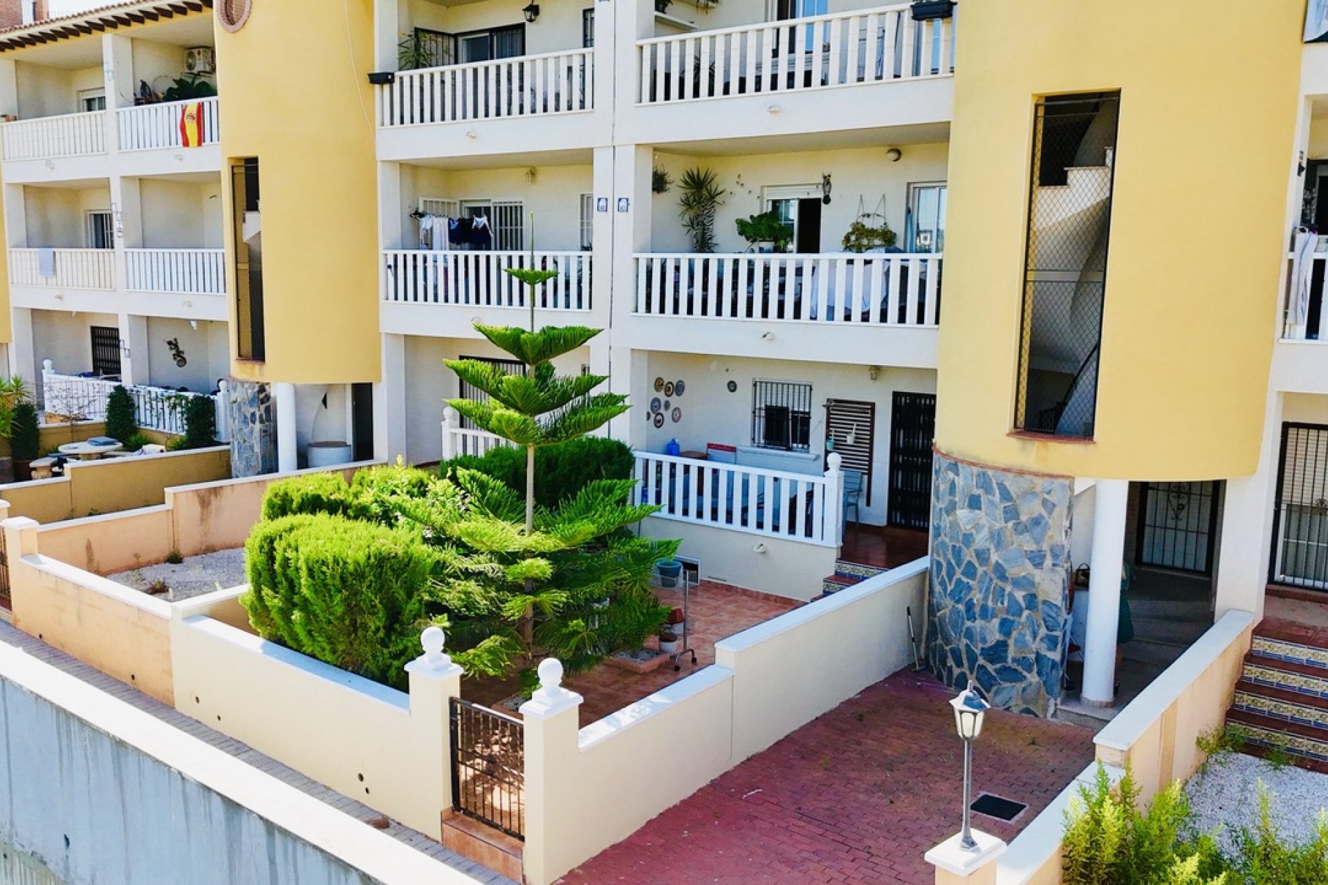 Resale - Apartment / flat - Cabo Roig
